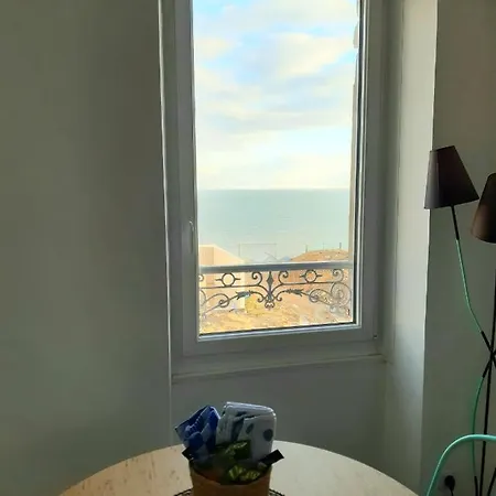 Luc And Sea Luc-sur-Mer