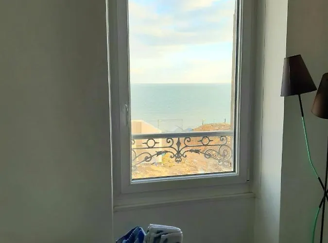 Luc And Sea Luc-sur-Mer